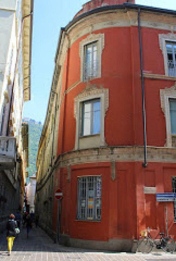 B&B Volta Como Luaran gambar